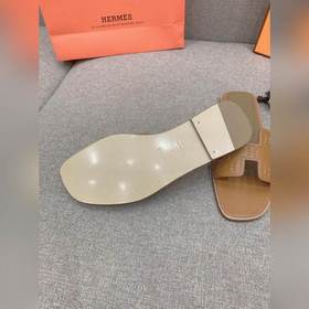 HERMES Hermes Классическая модель H-拖, приобретенная в оригинальн