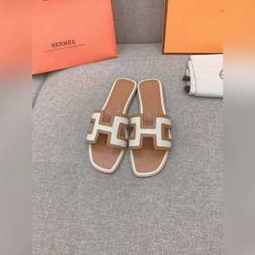 Классическая модель H-словашки от Hermes, приобретенная в оригина