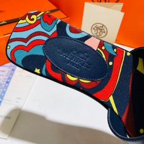 Hermès) Улучшена упаковка, улучшены фасон и качество материалов. 
