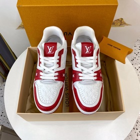 Новая версия LV Trainer 22 в новых цветах, произведенная в Гуанчж