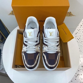 Новая версия LV Trainer с шахматным узором, доступна для приобрет