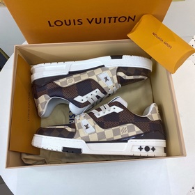 Новая версия LV Trainer с шахматным узором, доступна для приобрет