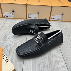 LV Monte Carlo — классические мужские туфли в новом исполнении Э