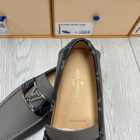 LV Monte Carlo — классические мужские туфли в новом исполнении Э