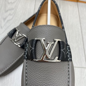 LV Monte Carlo — классические мужские туфли в новом исполнении Э