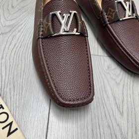 LV Monte Carlo — классические мужские туфли в новом исполнении Э