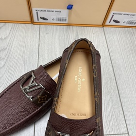 LV Monte Carlo — классические мужские туфли в новом исполнении Э