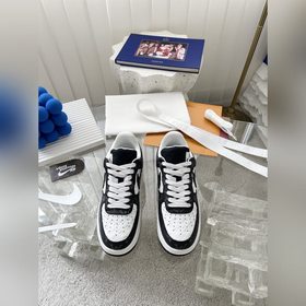 Совместная коллекция кроссовок LV и NIKE Совместная модель обуви 
