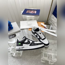 Совместная коллекция кроссовок LV и NIKE Совместная модель обуви 