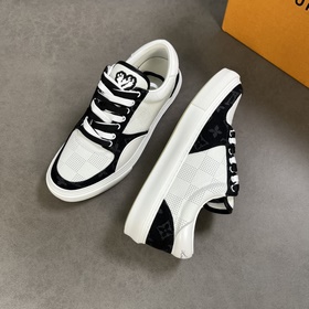 L Кроссовки LV Ollie из кожи с перфорированным узором Damier в кр