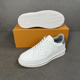 Классические мужские кроссовки LV, изготовлены из импортной кожи 