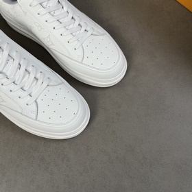 Классические мужские кроссовки LV, изготовлены из импортной кожи 