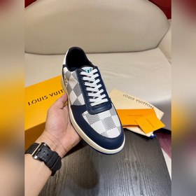 LOUIS VUITTON LV Мужские кроссовки LV Rivoli. В этом сезоне крупн