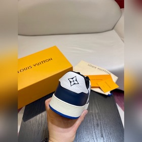 LOUIS VUITTON LV Мужские кроссовки LV Rivoli. В этом сезоне крупн