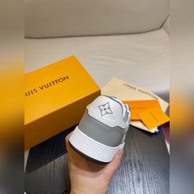 Спортивные кроссовки LOUIS VUITTON LV Rivoli с крупным узором Dam