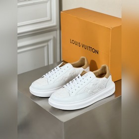 LOUIS VUITTON Луи Виттен LV. Новинка для мужчин： кроссовки Loui*V