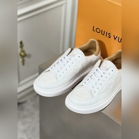 LOUIS VUITTON Луи Виттен LV. Новинка для мужчин： кроссовки Loui*V