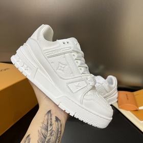 LOUIS VUITTON LV Лучшая версия для пар L Trainer кроссовки от Vir