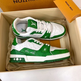Новая версия LV Trainer 22 в новых цветах, произведенная в Гуанчж