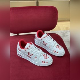 LOUIS VUITTON Луи Виттон LV кроссовки классические цвета + новые 