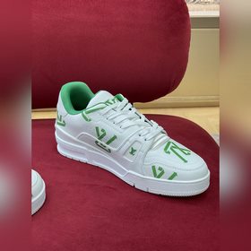 LOUIS VUITTON Луи Виттон LV кроссовки классические цвета + новые 