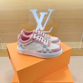LV Серия кроссовок TIME OUT Сникерсы Time Out изготовлены из мяг