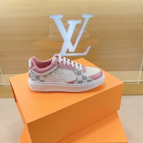 LV Серия кроссовок TIME OUT Сникерсы Time Out изготовлены из мяг