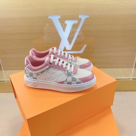 LV Серия кроссовок TIME OUT Сникерсы Time Out изготовлены из мяг