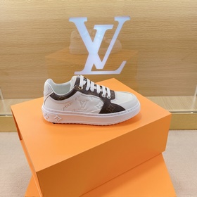 LV Серия кроссовок TIME OUT Сникерсы Time Out изготовлены из мяг