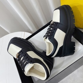 CALVINLUO I CUBE SNEAKER – модный бренд; квадратные кроссовки; сп