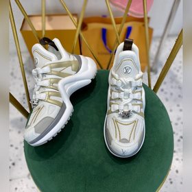 Заказ по цене Lv Archlight Old Dad Shoes 23 в новых цветах, обяза