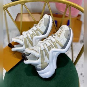 Заказ по цене Lv Archlight Old Dad Shoes 23 в новых цветах, обяза