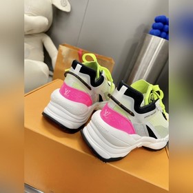 Louis Vuitton 2023ss Новая модель LV RUN 55 серии кроссовок для а