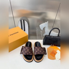 Покупка Louis Vuitton* 23ss тапочки-багет. Еще один хит, последни