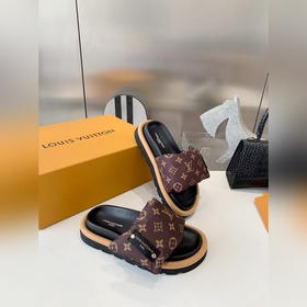 Покупка Louis Vuitton* 23ss тапочки-багет. Еще один хит, последни