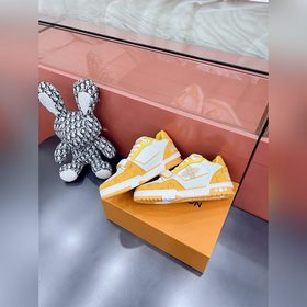 Спортивные кроссовки Louis Vuitton LVTRAINER Серия Virgil Abloh M