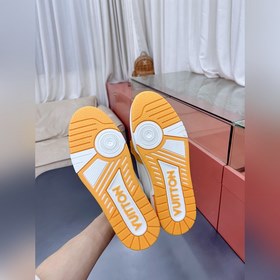 Спортивные кроссовки Louis Vuitton LVTRAINER Серия Virgil Abloh M
