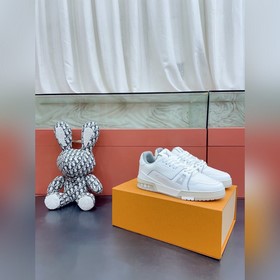 Спортсменные кроссовки Louis Vuitton LVTRAINER Серия Virgil Abloh
