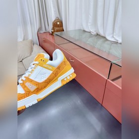 Спортивные кроссовки Louis Vuitton LVTRAINER Серия Virgil Abloh M