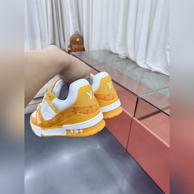 Спортивные кроссовки Louis Vuitton LVTRAINER Серия Virgil Abloh M