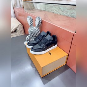 Спортивные кроссовки Louis Vuitton LVTRAINER Серия Virgil Abloh M
