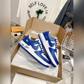 - Спортивные кроссовки Air Force 1, совместная модель трех авиаци