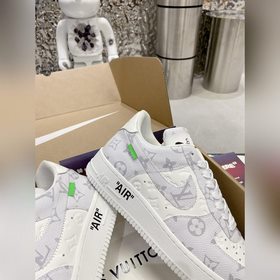 Модель для пар! Louis Vuitton x Nike Air Force 1 Louis Vuitton Lv