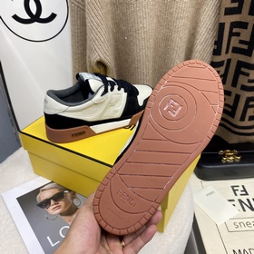 Новая коллекция весны 2023 года от Fendi： парные кроссовки. Многи