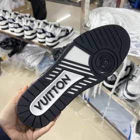 LV 2023 Новая модель кроссовок Trainer DIY с декоративными застеж