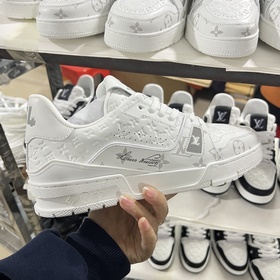 LV 2023 Новая модель кроссовок Trainer DIY с декоративными застеж