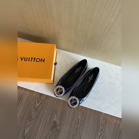 LV2023 Новые туфли Эта модель женских туфель Urban Twist представ