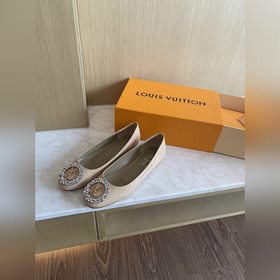 LV2023 Новые туфли Эта модель женских туфель Urban Twist представ