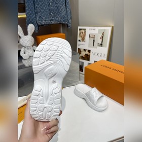Louis Vuitton LV Donkey 2023 весна-лето новейшая коллекция... Цве