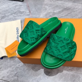 Модель для пар Новейшие рельефные тапочки LV весна-лето Pool Pill